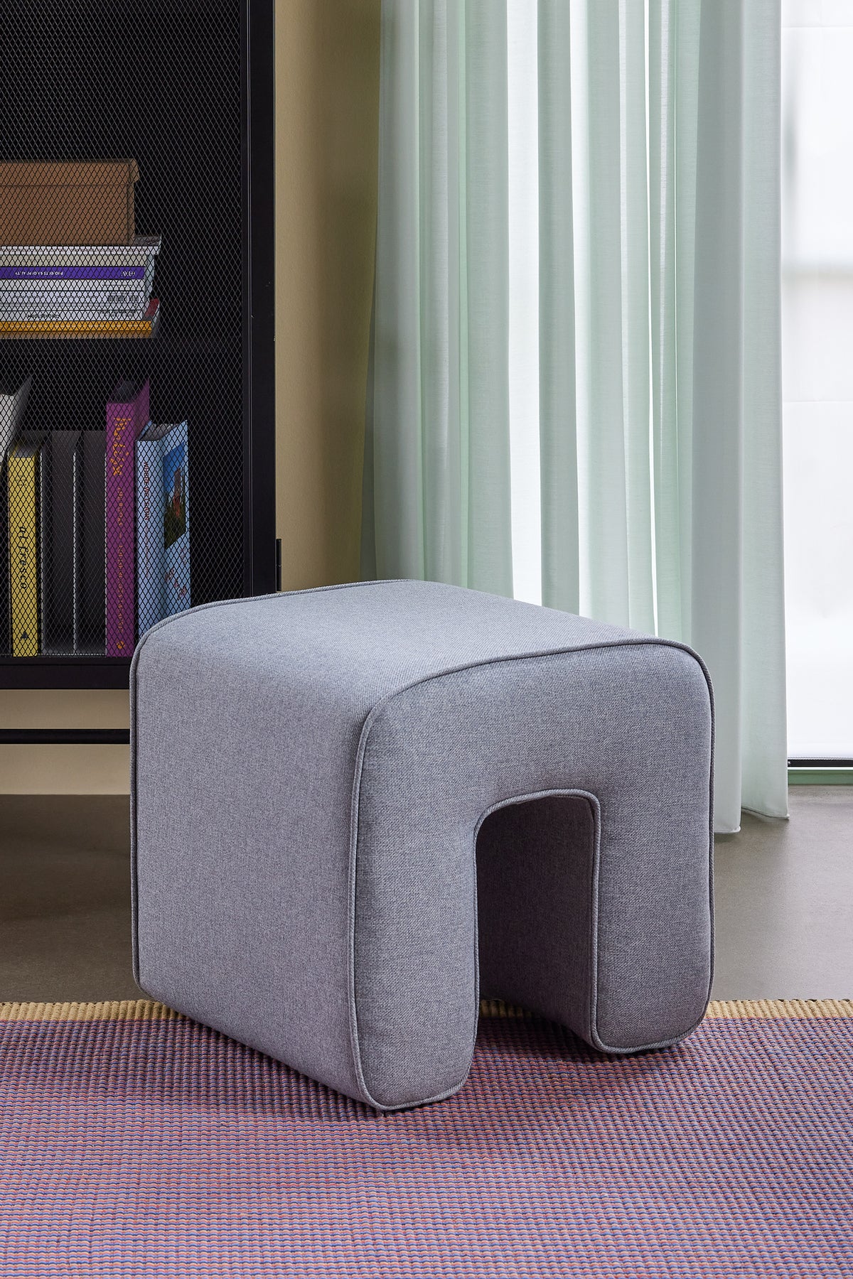 PolsterOase Möbel – Skulptur Pouf, Grau – Ansicht 6