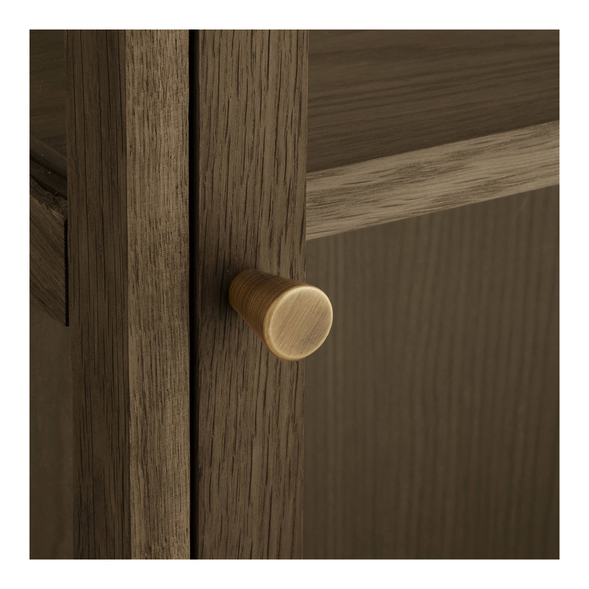 Zamora Wandhängeschrank aus Eiche und gehärtetem Glas, Dunkelbraun, 20 × 40 × 60 cm
