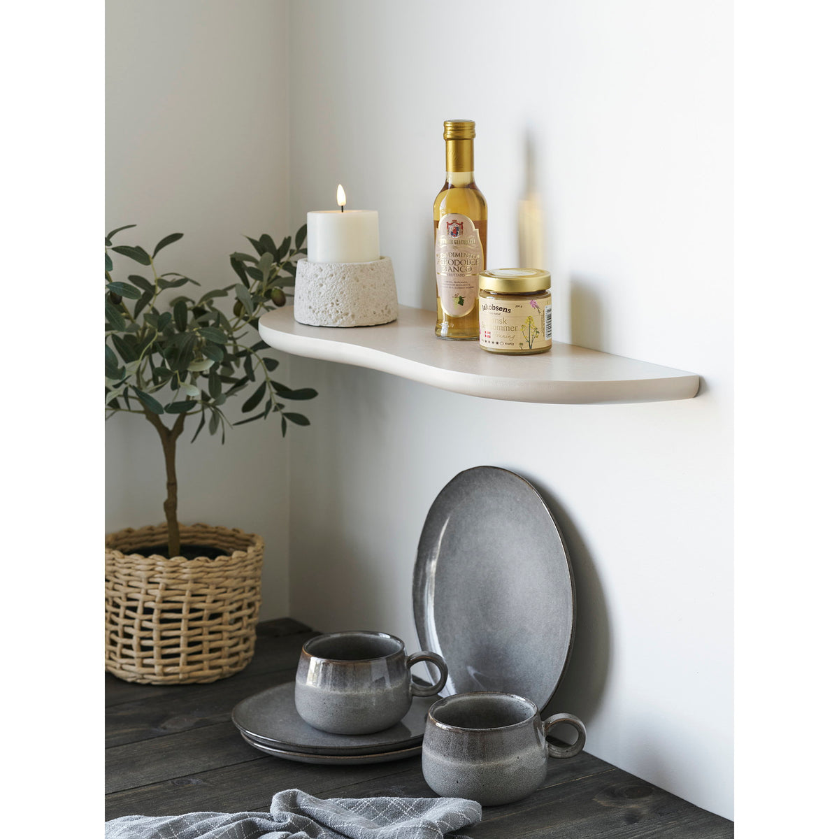 Botta Wandregal – Beige, 57 × 19 cm