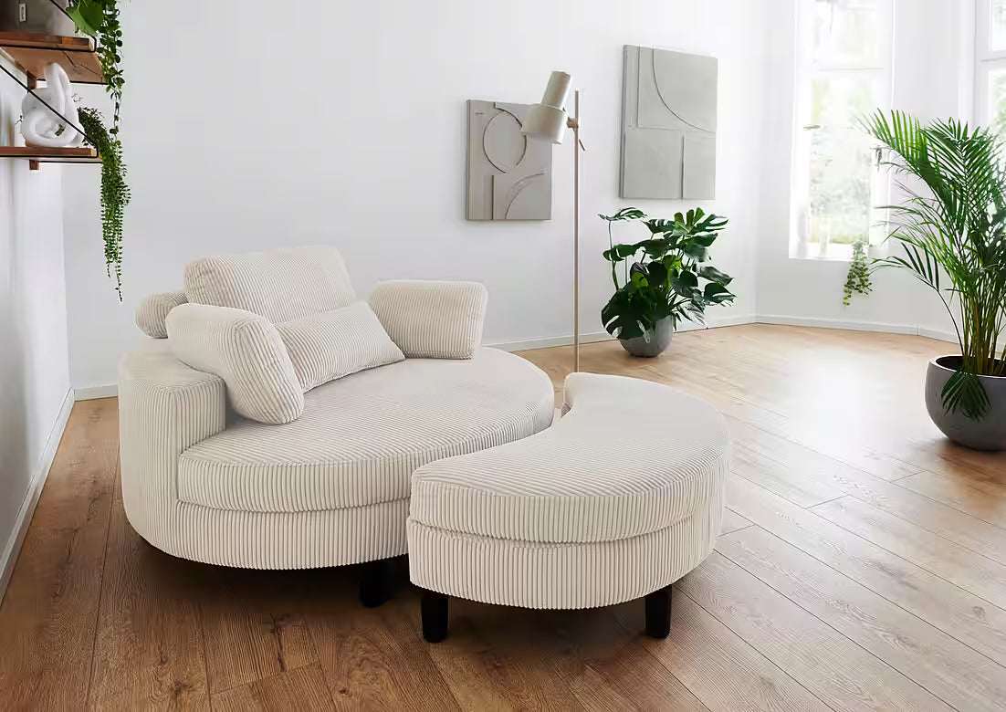 Loveseat / Sessel in Cord Creme / Beige mit Stauraumhocker