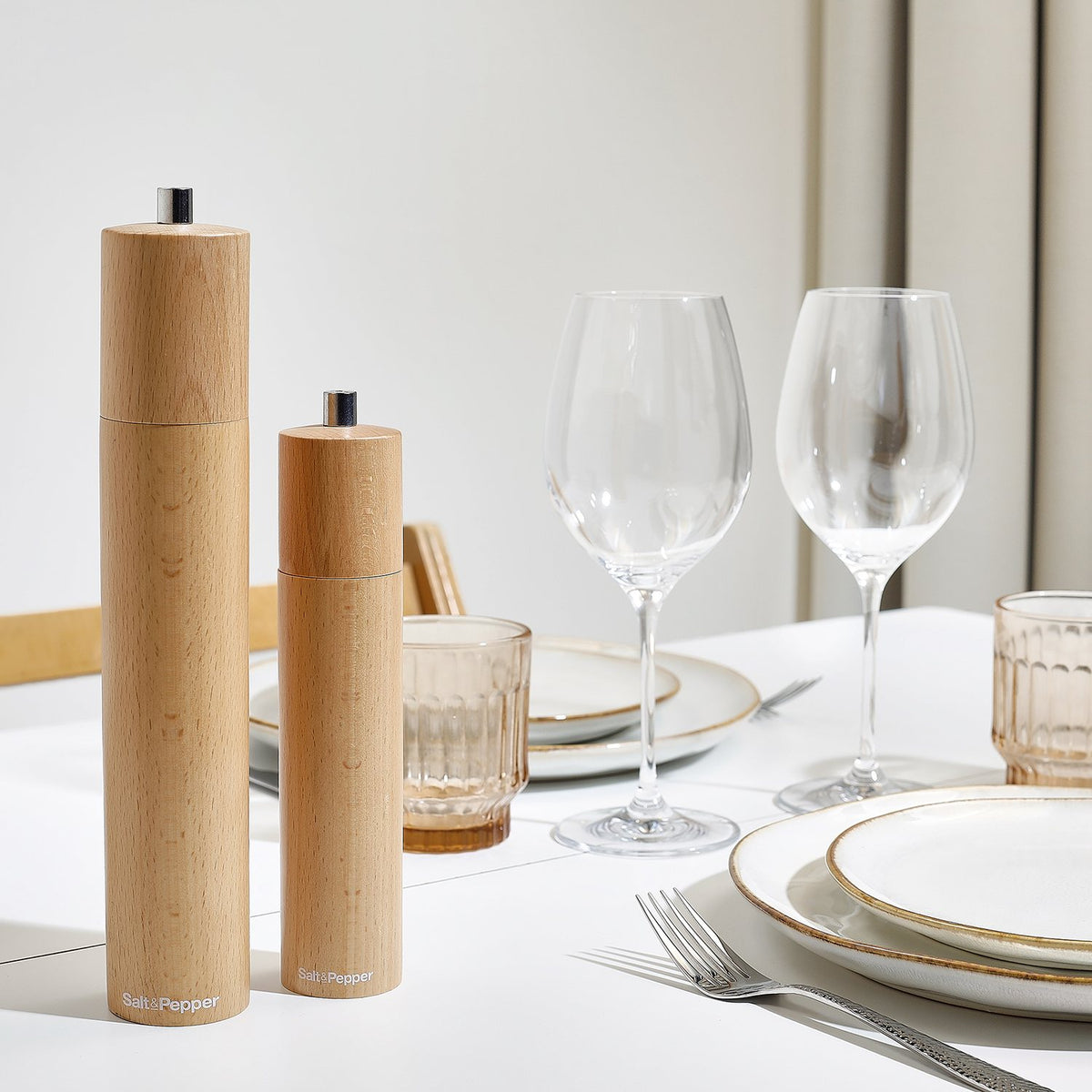 Salt & Pepper Pfeffer-/Salzmühle 5×H29 cm, Holz, braun, Grind – Produktansicht 2