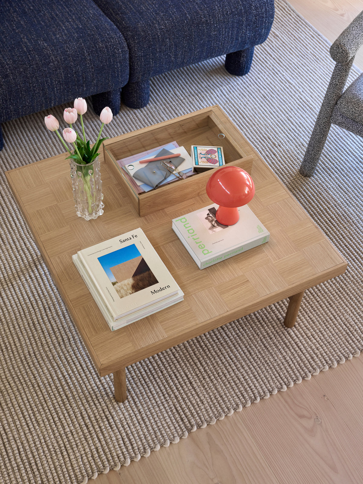 Skak Couchtisch aus Eichenholz, Natur, 82 × 82 cm