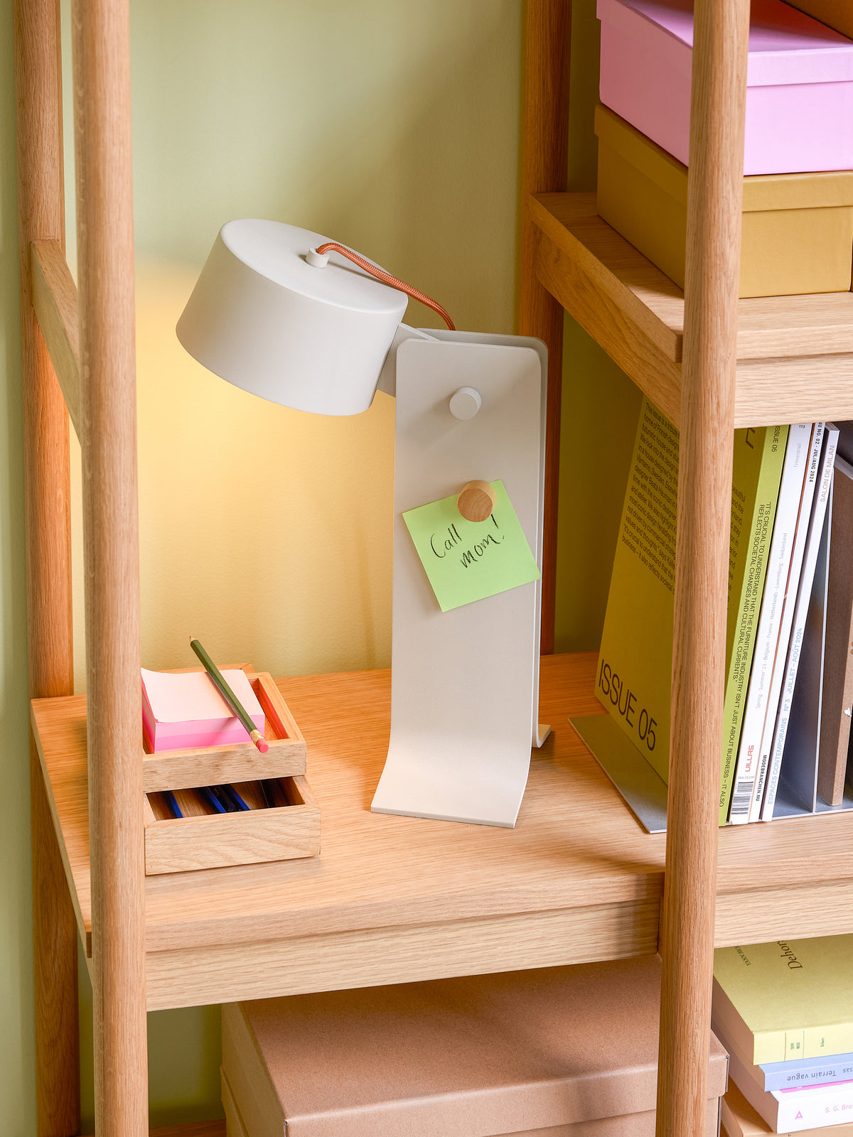 Crea Tischlampe