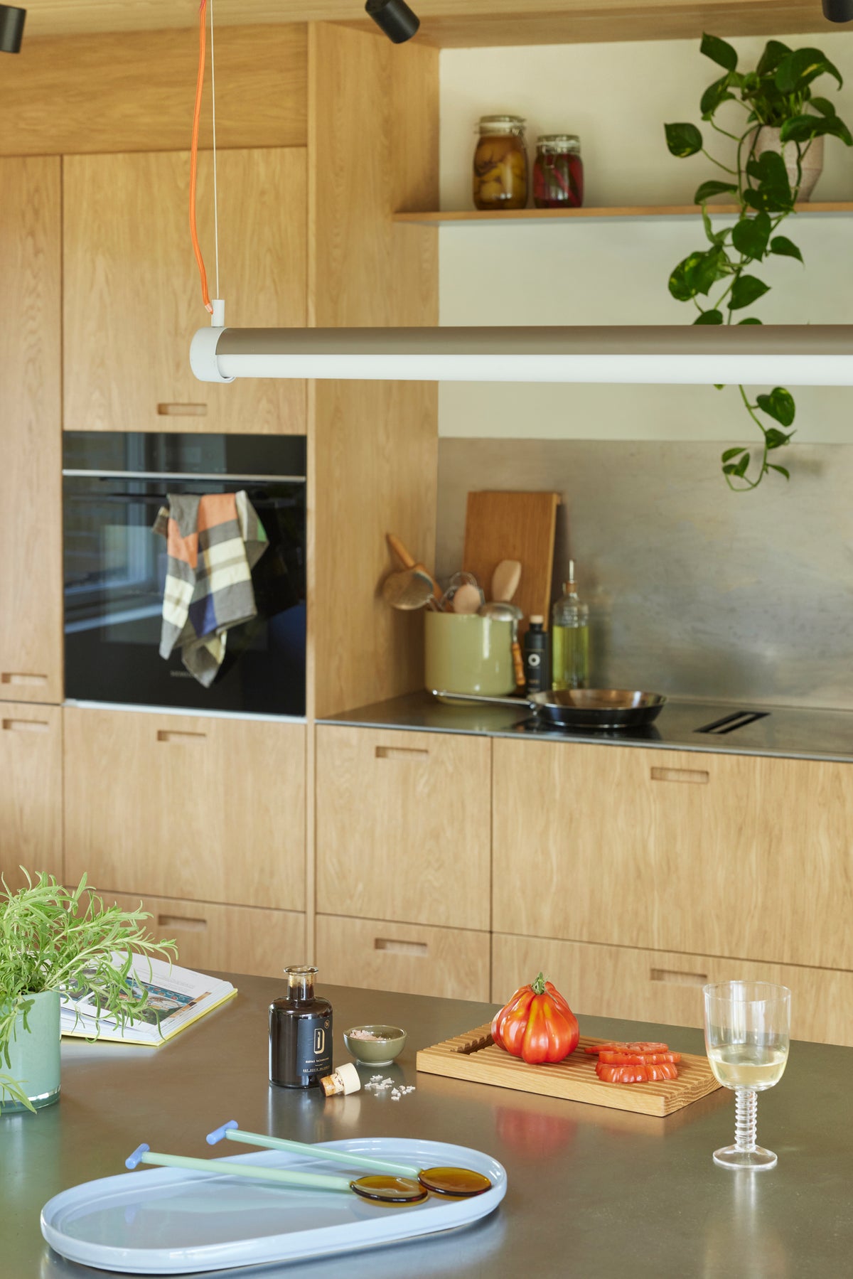 Interplay Pendelleuchte L 152 cm Braun/Blau/Orange