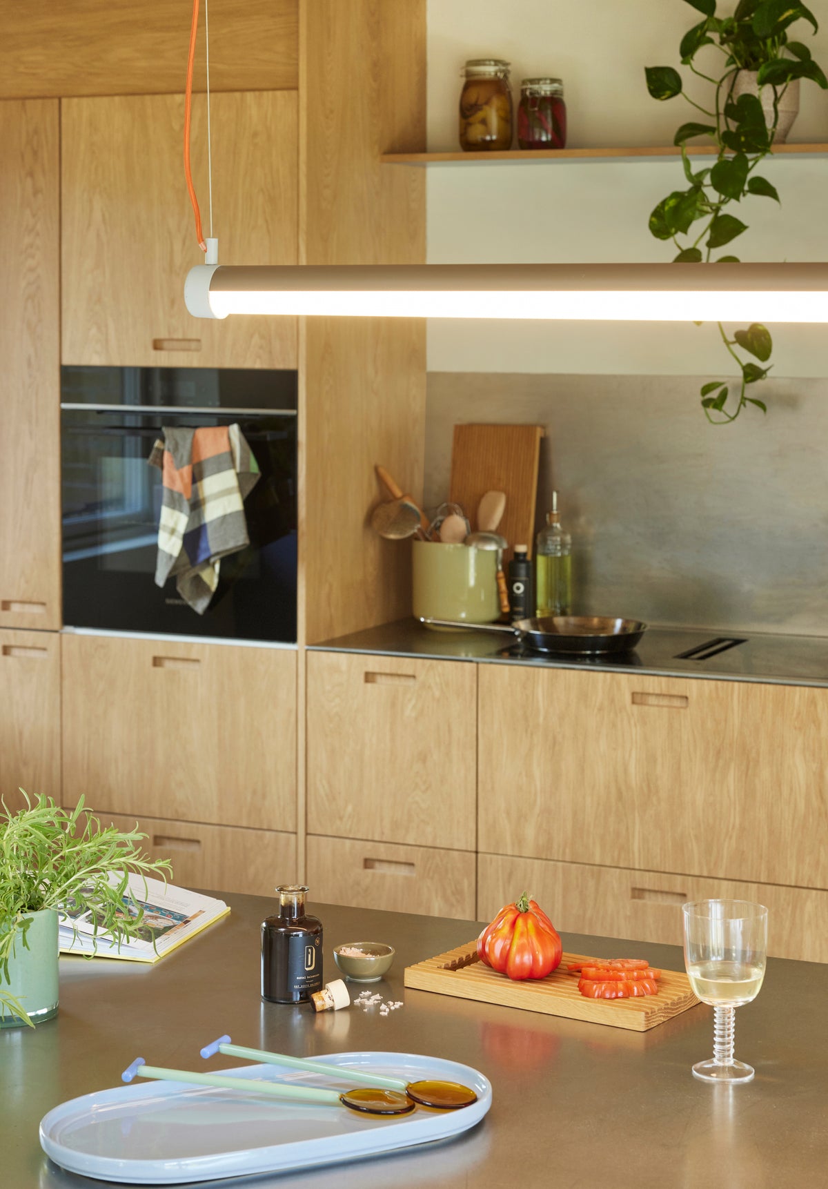 Interplay Pendelleuchte L 85 cm Braun/Blau/Orange