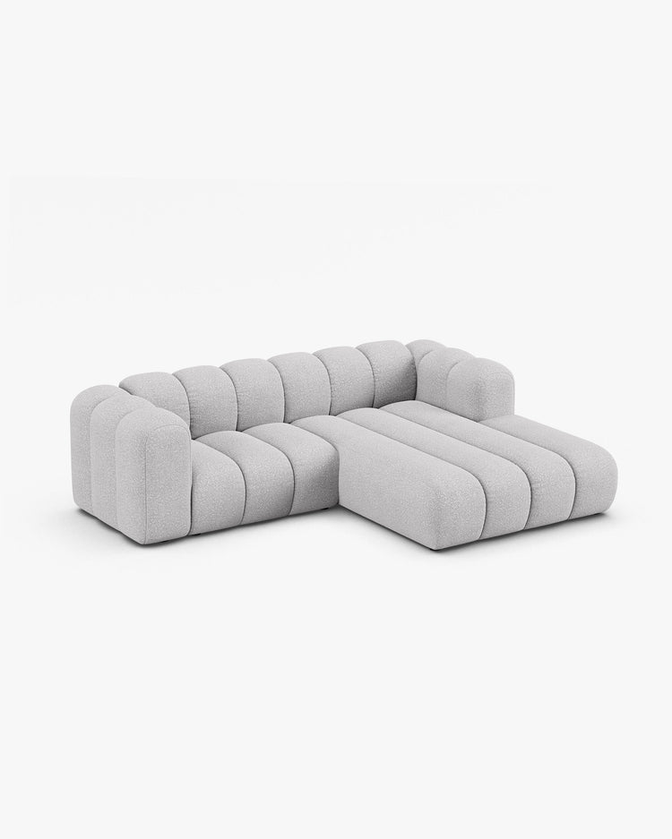 PolsterOase Modulsofa – Grandé Ecksofa 3-Sitzer in Bouclé, 230 cm Breite, Grau, Rechts – Seitenansicht