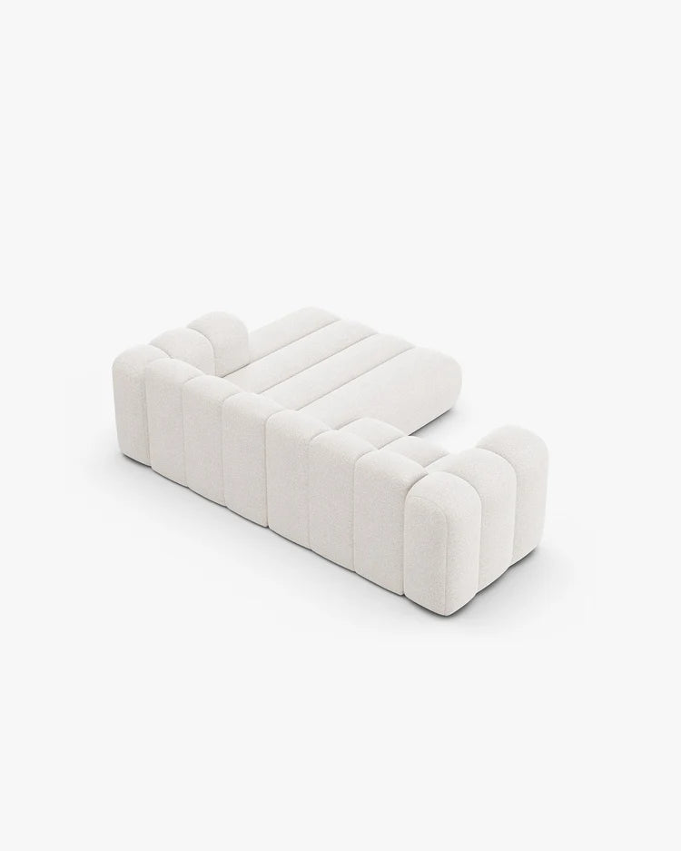 PolsterOase Modulsofa – Grandé Ecksofa 3-Sitzer in Bouclé, 230 cm Breite, Weiß, Rechts – Detailansicht
