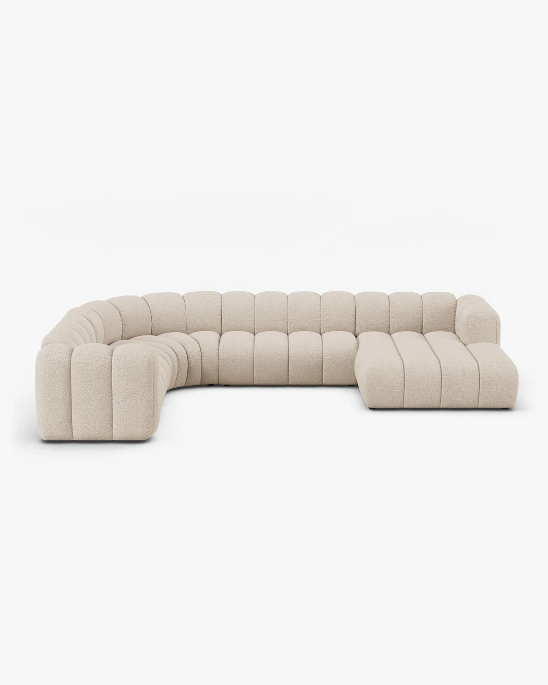 PolsterOase Modulsofa – Grandé Wohnlandschaft 6-Sitzer in Bouclé, 370 cm Breite, Beige, Links – Frontalansicht