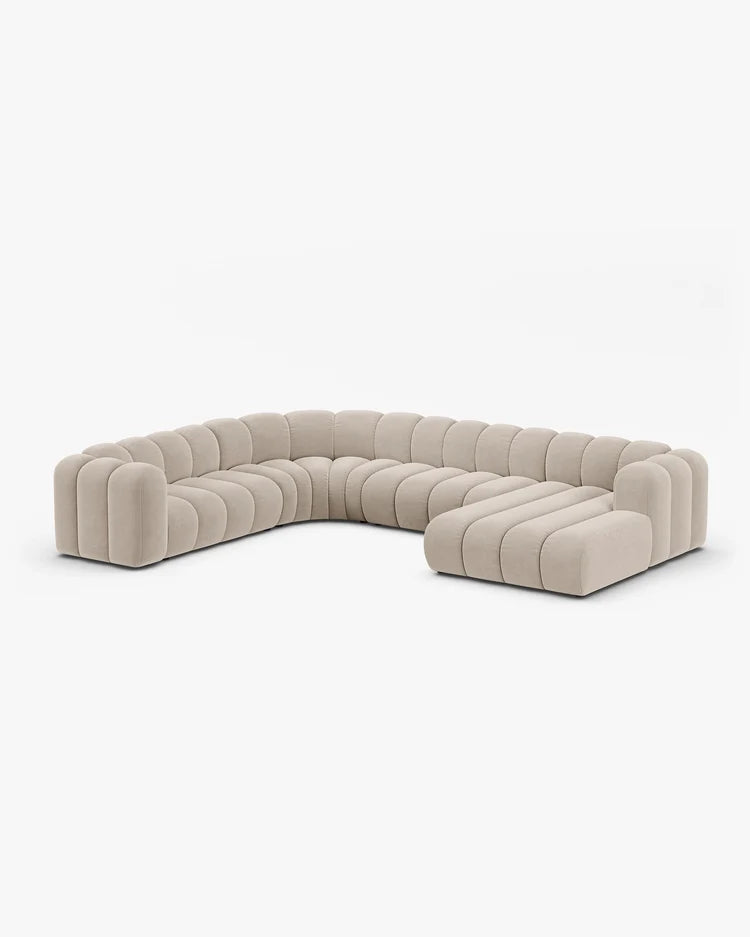 PolsterOase Modulsofa – Grandé Wohnlandschaft 6-Sitzer in Samt, 370 cm Breite, Beige – Ansicht 3