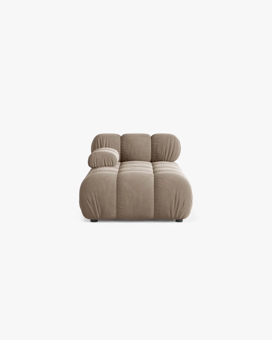PolsterOase Modulsofa – Selene Chaiselongue mit Armlehne in Samt, 94 x 155 cm, Cappuccino – Links – Ansicht 1