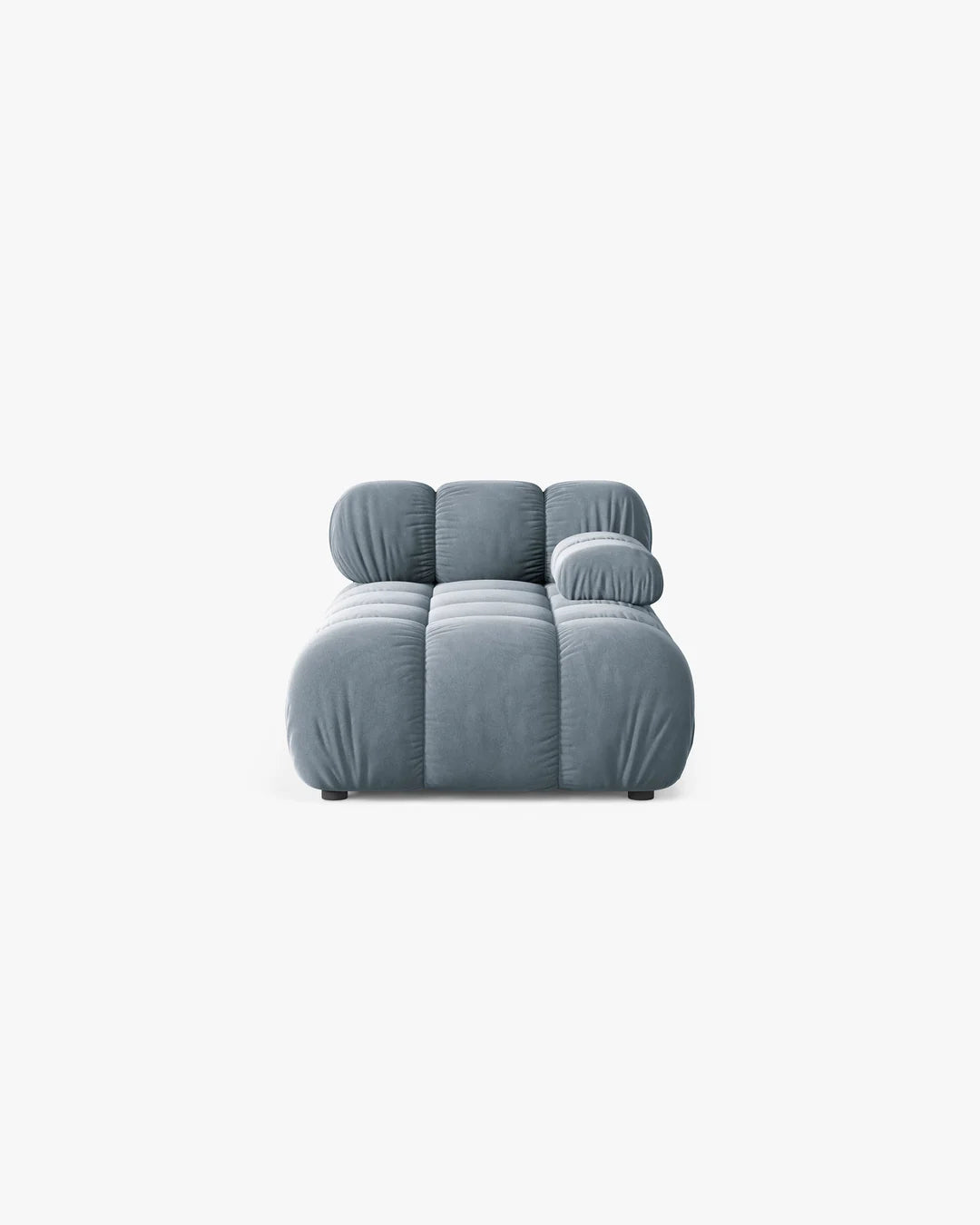 PolsterOase Modulsofa – Selene Chaiselongue mit Armlehne in Samt, 94 x 155 cm, Hellblau – Rechts – Ansicht 1