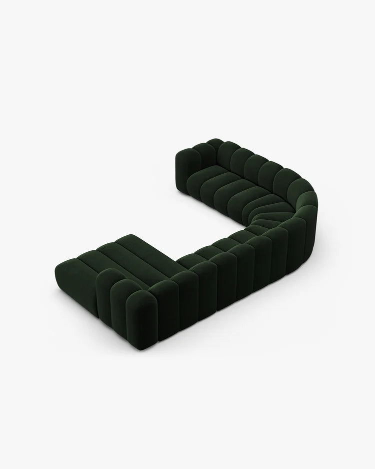 PolsterOase Sofa – Grandé Wohnlandschaft 6-Sitzer in Samt, 370 cm Breite, Flaschengrün, Links – Detailansicht