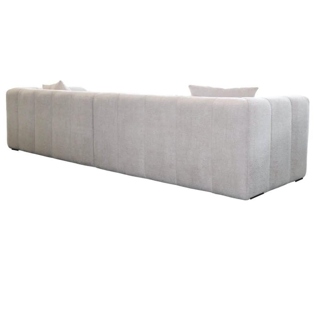 Bora Ecksofa (rechts) in Bouclé Beige, 304 cm Breite | PolsterOase