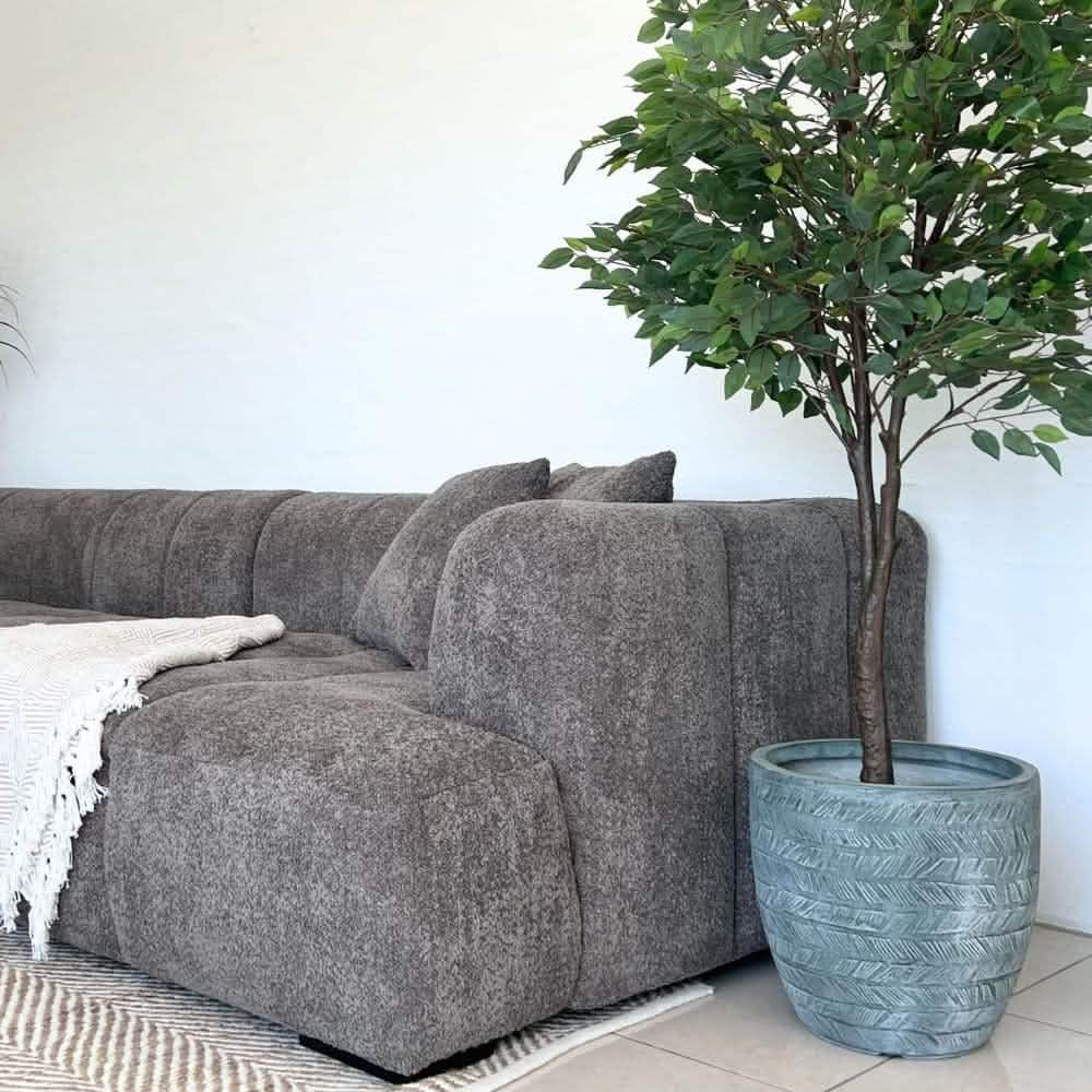 Bora Ecksofa (rechts) in Bouclé Beige, 304 cm Breite | PolsterOase