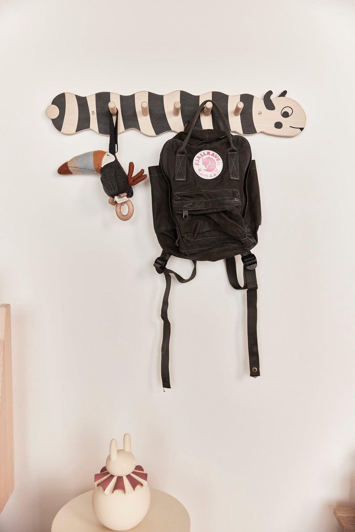 PolsterOase Garderobe – Larven Garderobe Nr. 2