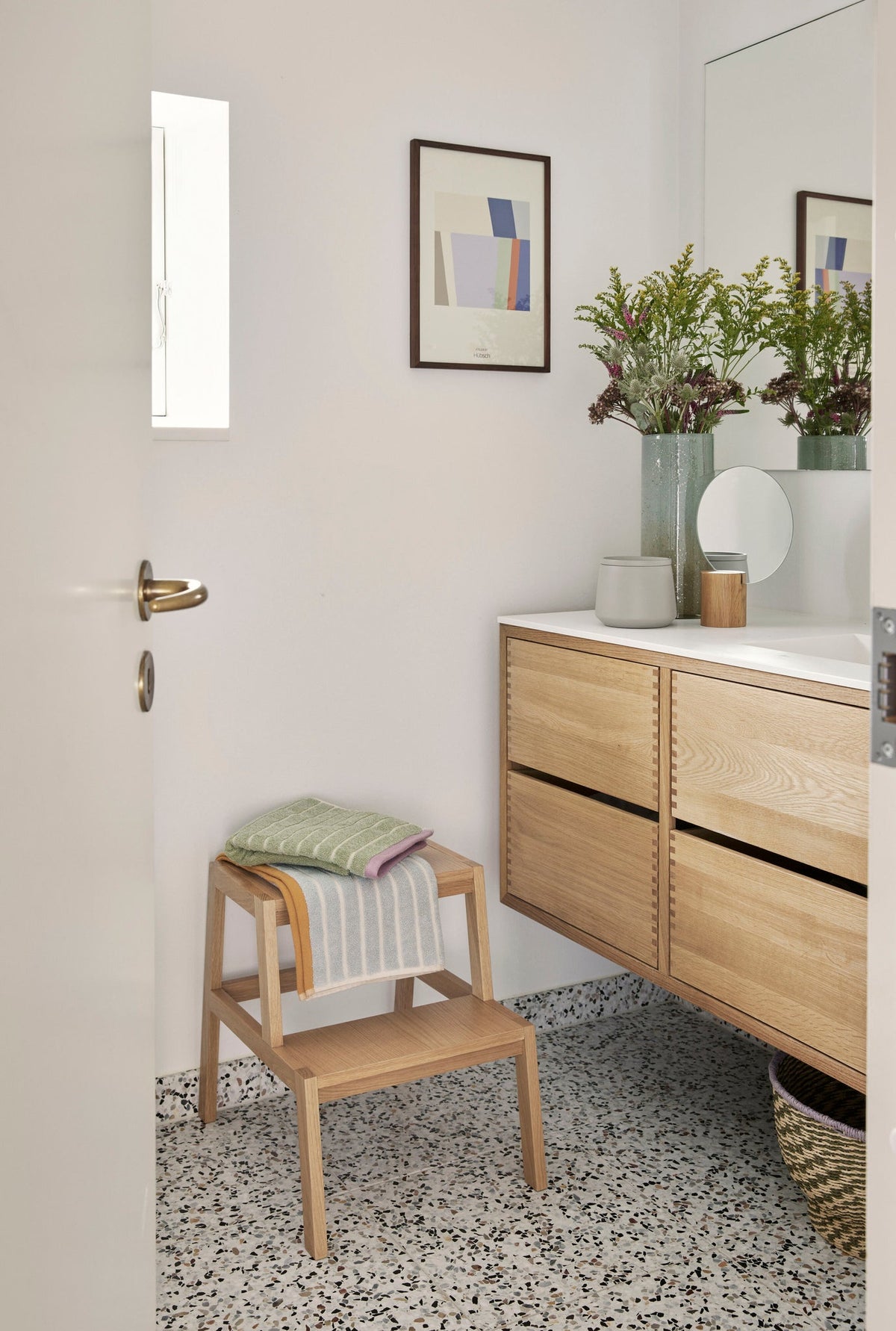 PolsterOase Möbel – Alp Hocker aus Eichenholz – Ansicht 5