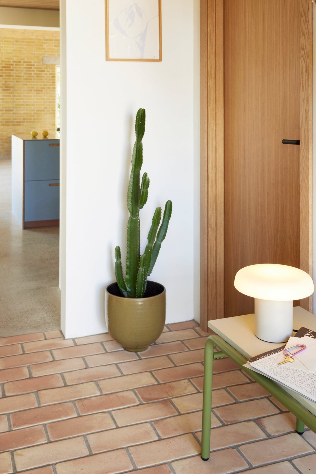 PolsterOase Möbel – Ateliers Tischlampe aus Glas und Metall – Ansicht 8
