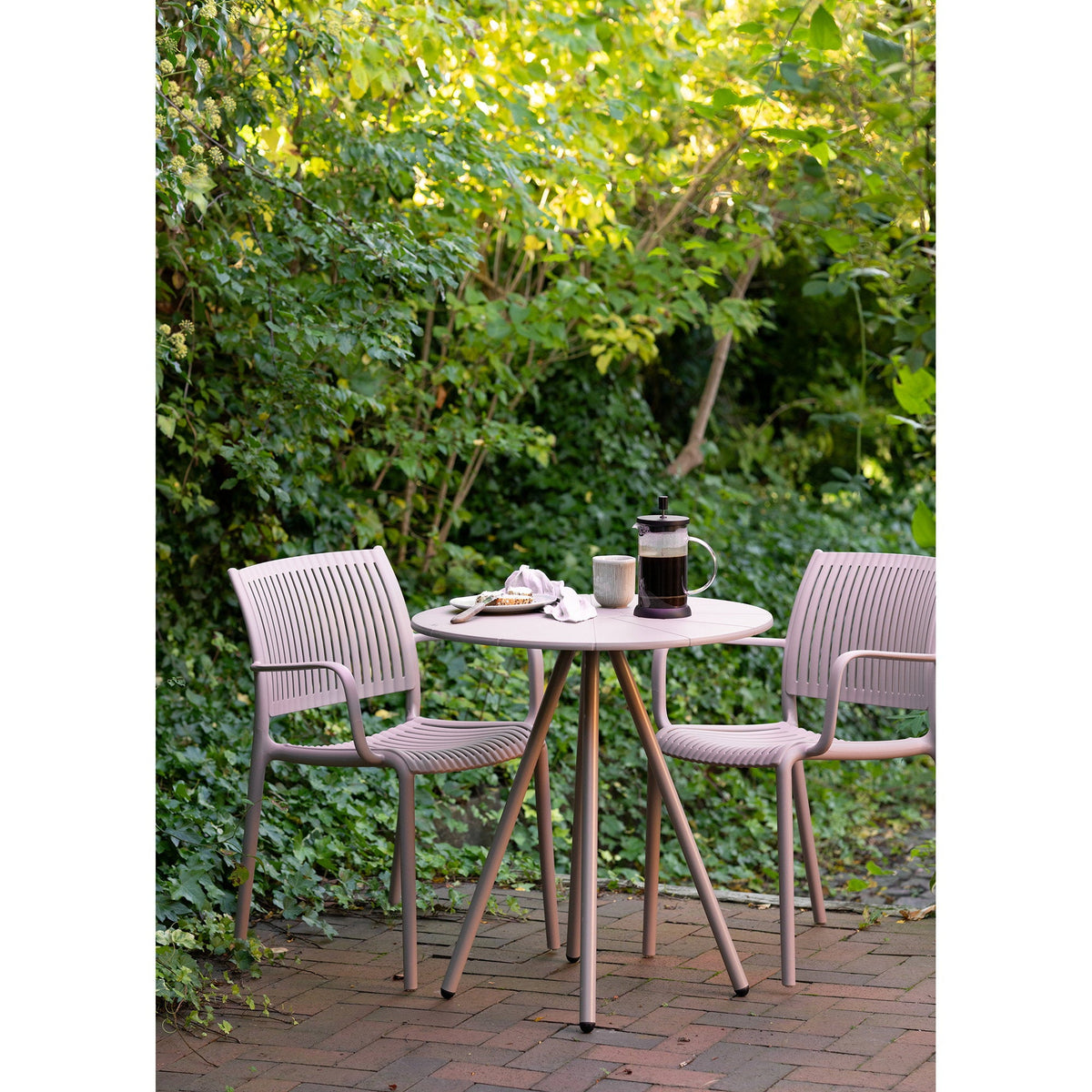 PolsterOase Möbel – Barletta Garten, Bistrotisch aus Polypropylen und Stahl, Taupe, Ø 70 cm – Ansicht 7