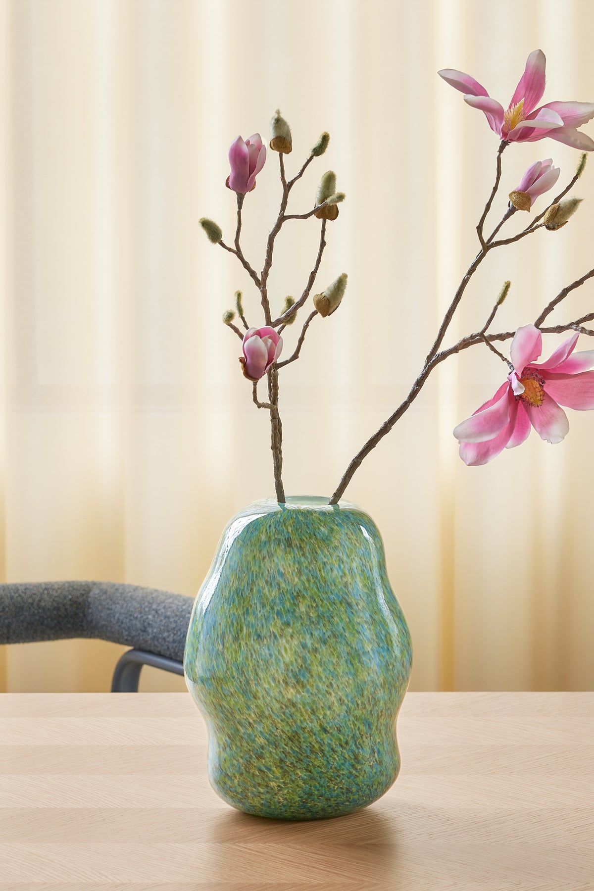 PolsterOase Möbel – Miro Vase aus mundgeblasenem Glas, Grün – Ansicht 5
