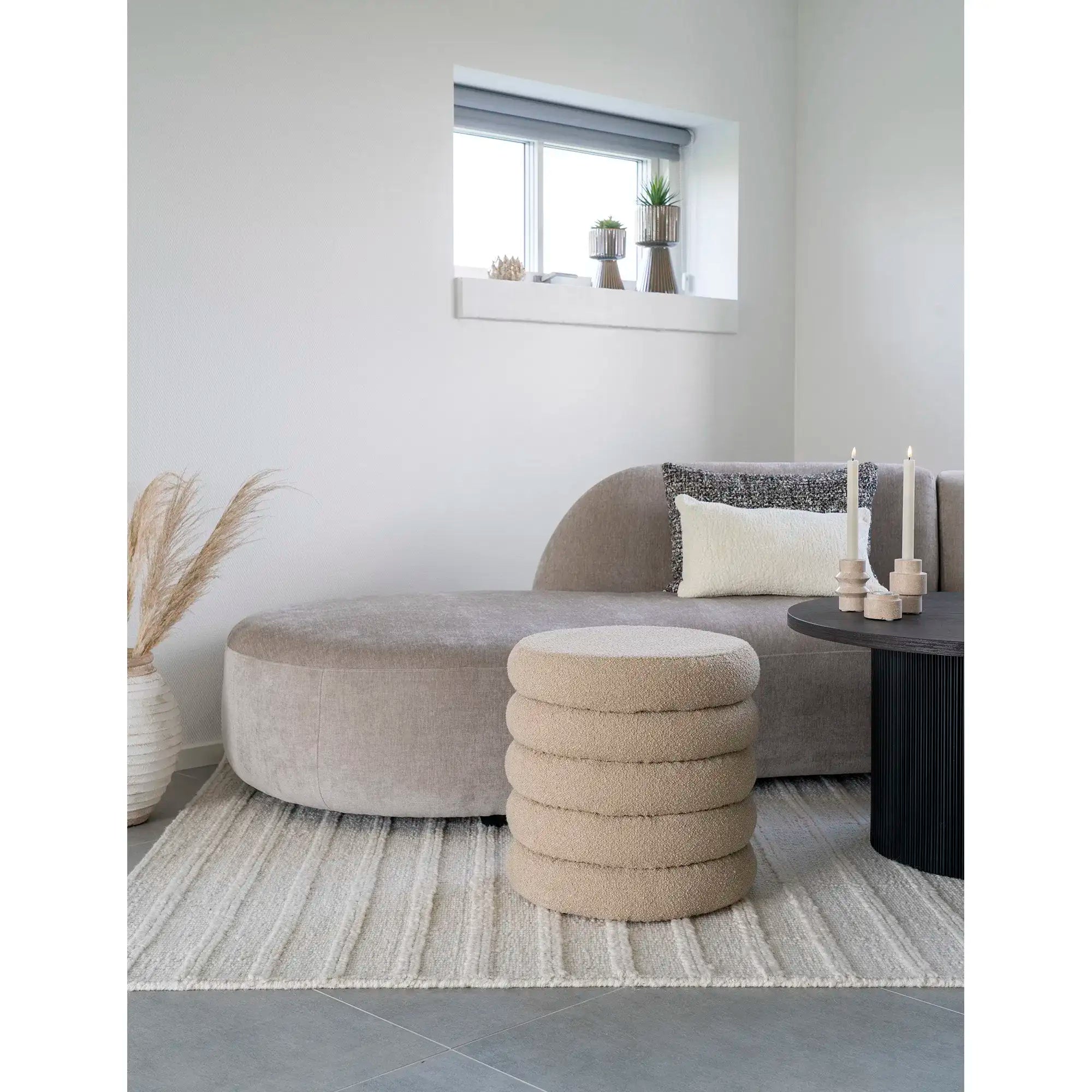 Pouf mit Stauraum in Beige Bouclé Ø44 cm – Moderner Sitzhocker mit Funktion