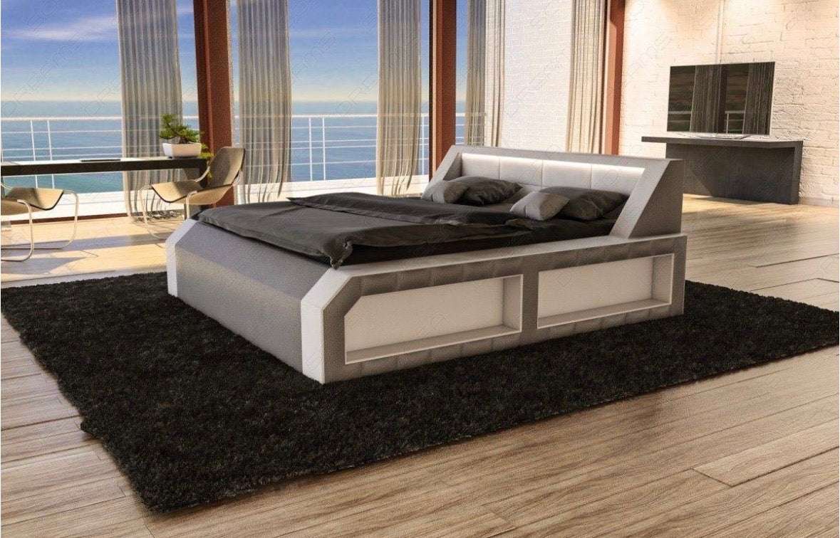 Boxspringbett 200x200 cm mit LED + Matratze