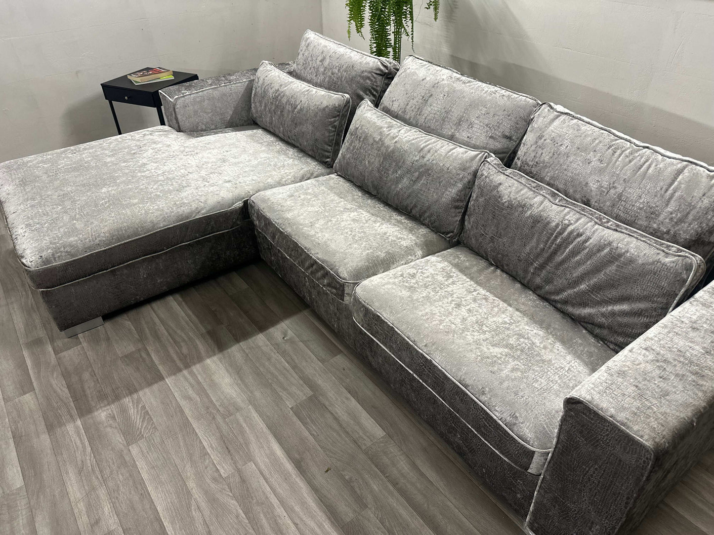 Ecksofa L-Form in Samt Silber Kroko-Optik