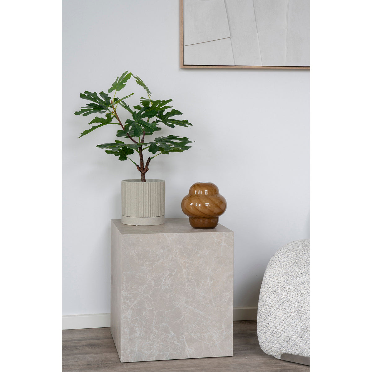 Vase, Braun