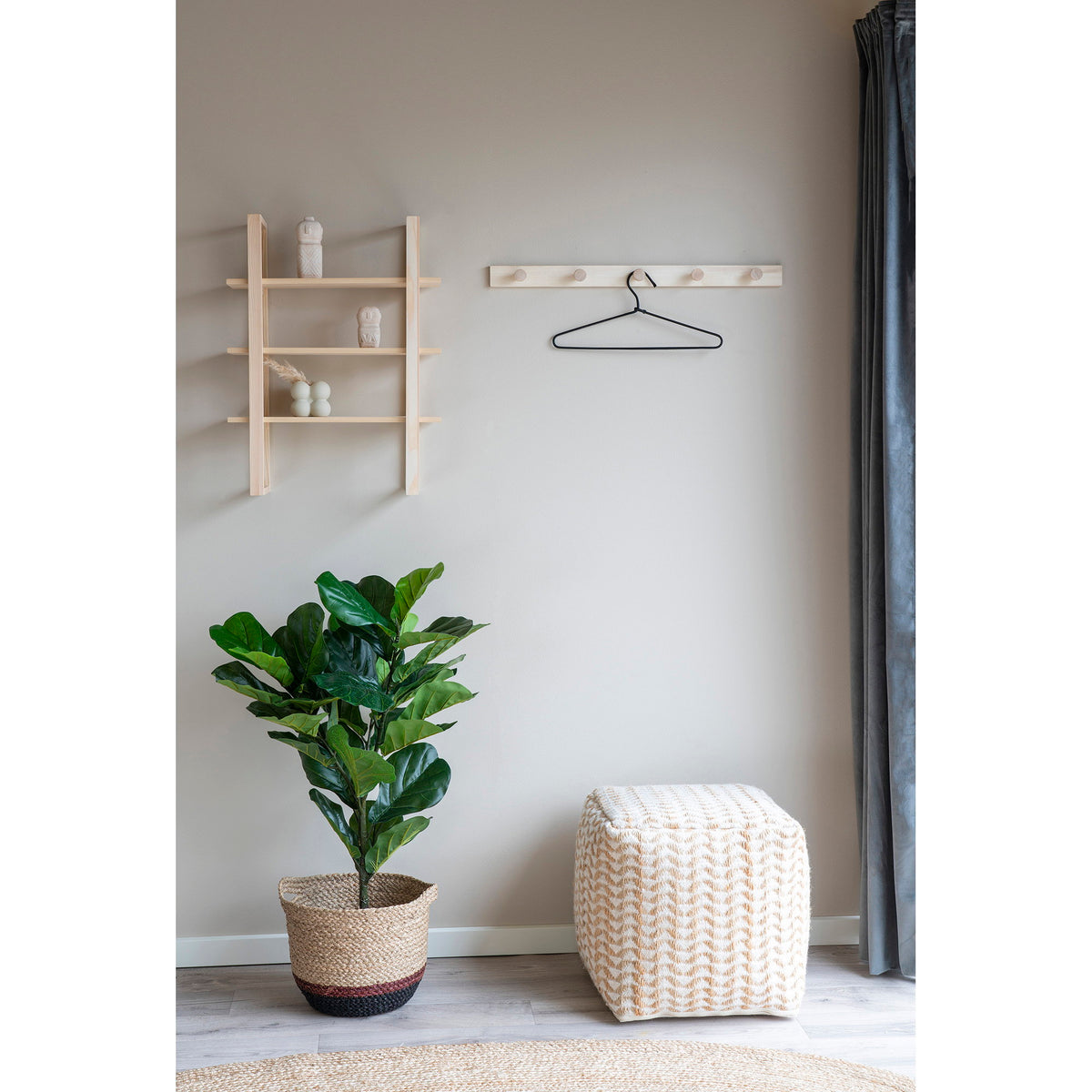 Abano Garderobe aus Pappelholz, Natur, 70 × 5 cm