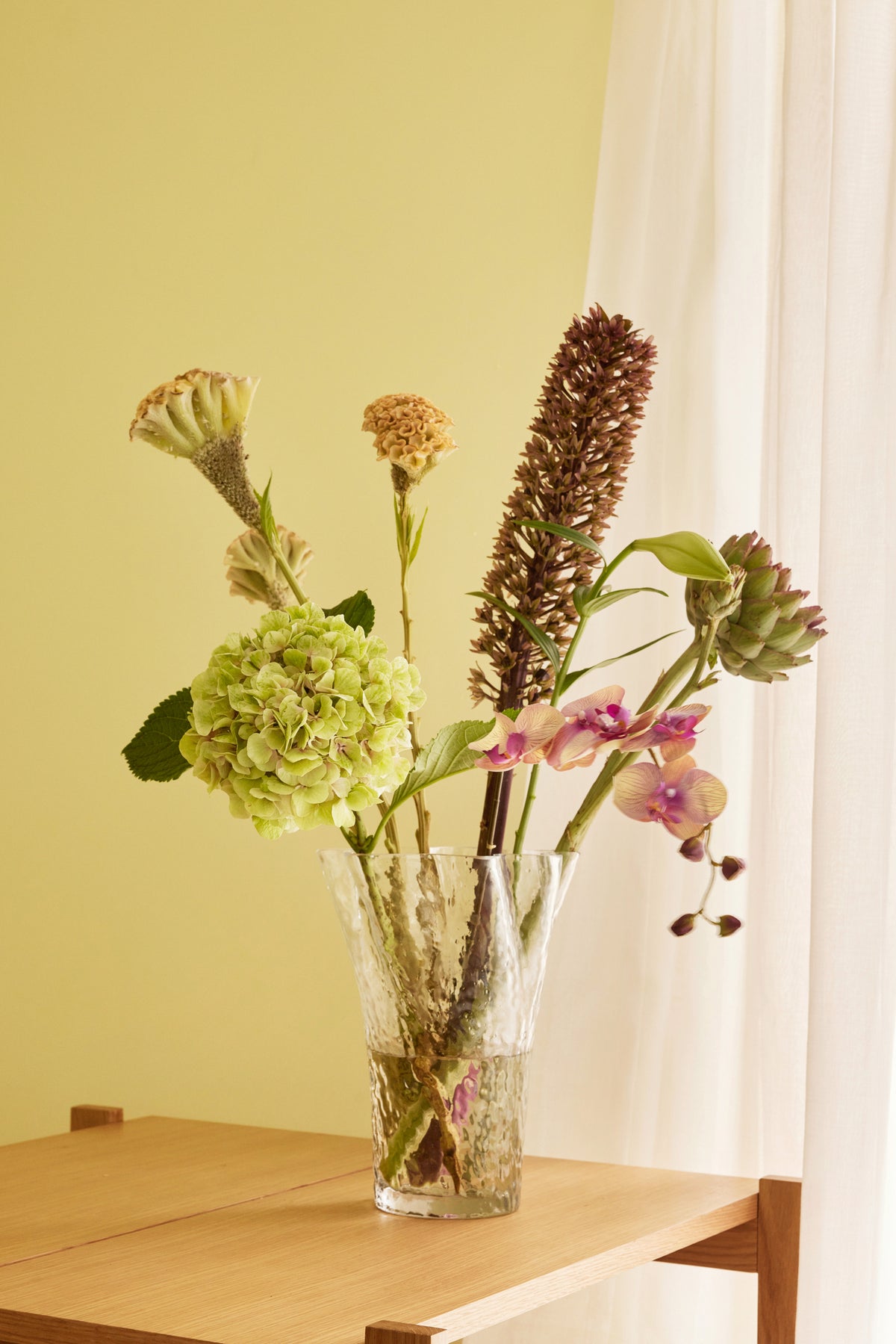 PolsterOase Möbel – Ruffle Vase aus mundgeblasenem Glas – Ansicht 4