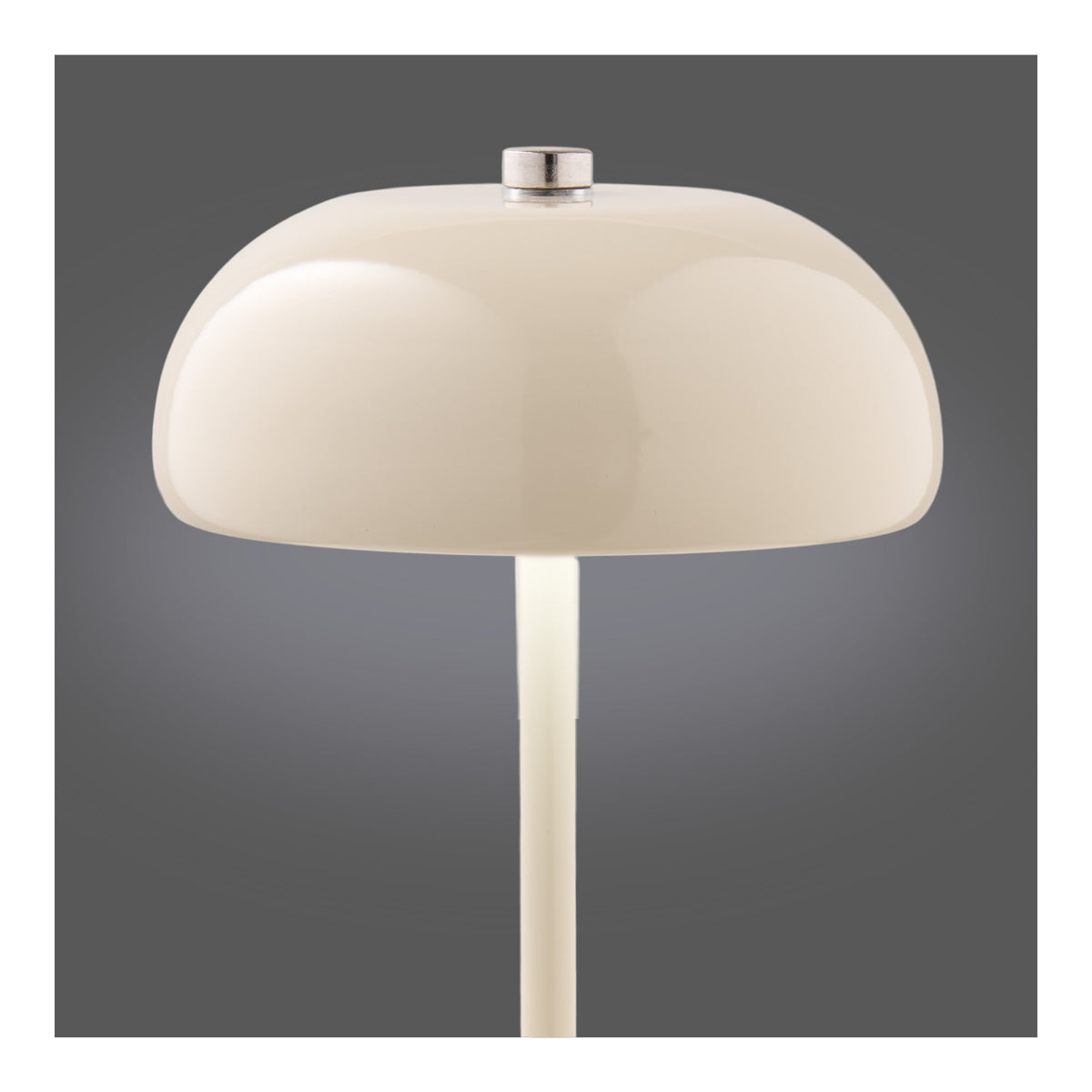 PolsterOase Möbel – Margate Akku Tischlampe aus Metall, Beige, Ø 13 cm – Ansicht 3