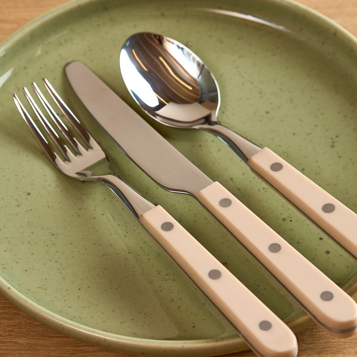 Salt & Pepper Besteckset, 16-teilig, sandfarben, Sierra – Produktansicht 7