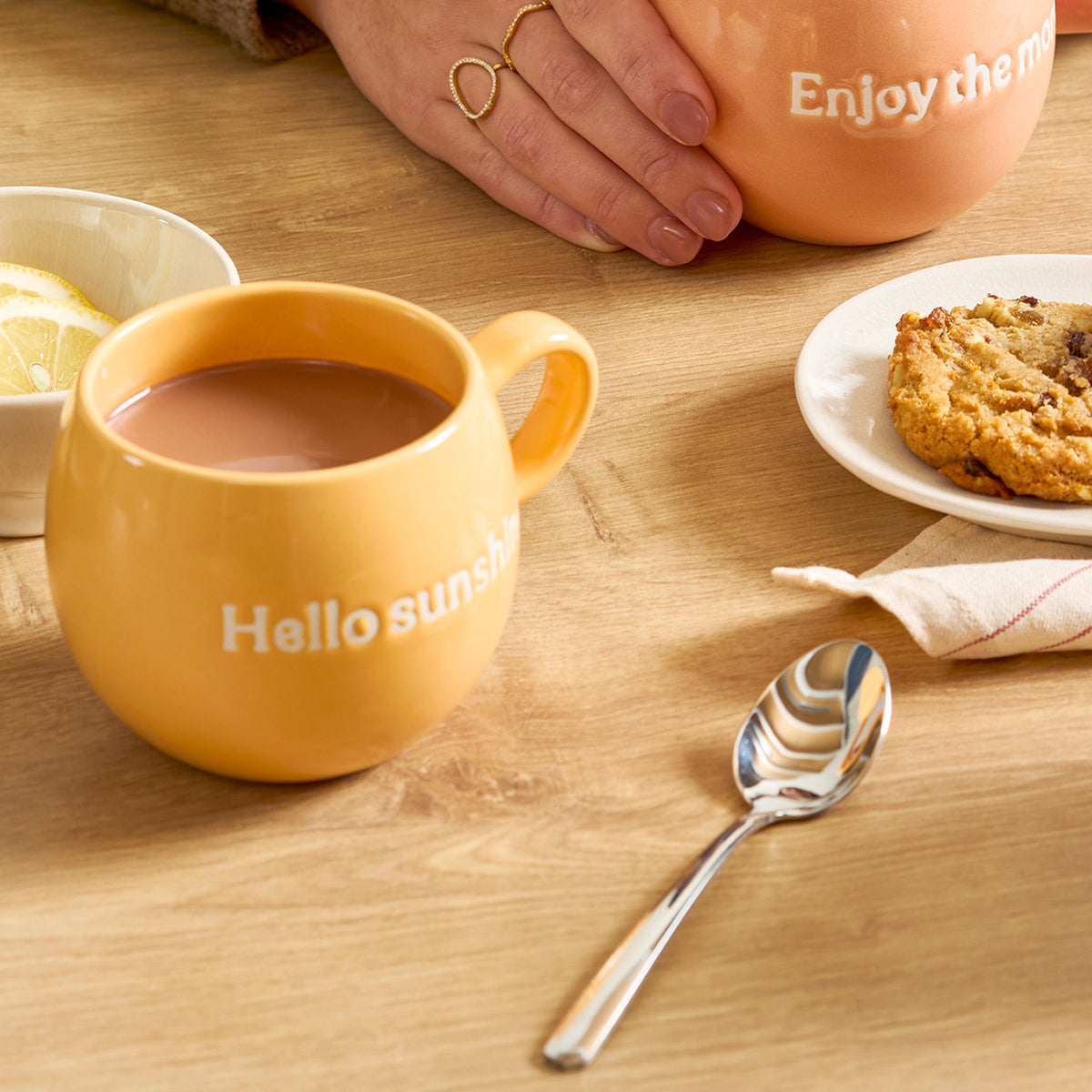 Salt & Pepper Becher 42 cl „Hello sunshine“ orange Muggies – Produktansicht 2