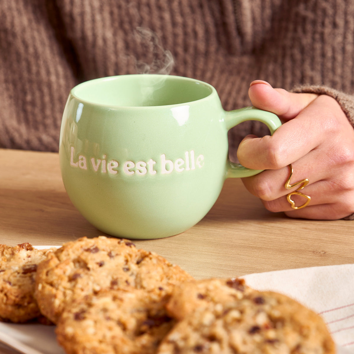 Salt & Pepper Tasse 42 cl "La vie est belle" grün Muggies – Produktansicht 2