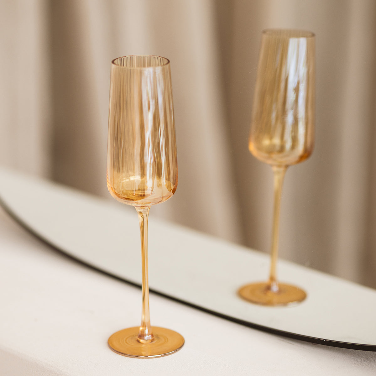 S|P Collection Champagnerglas 24 cl bernsteinfarben Ray - 4er-Set – Produktansicht 2