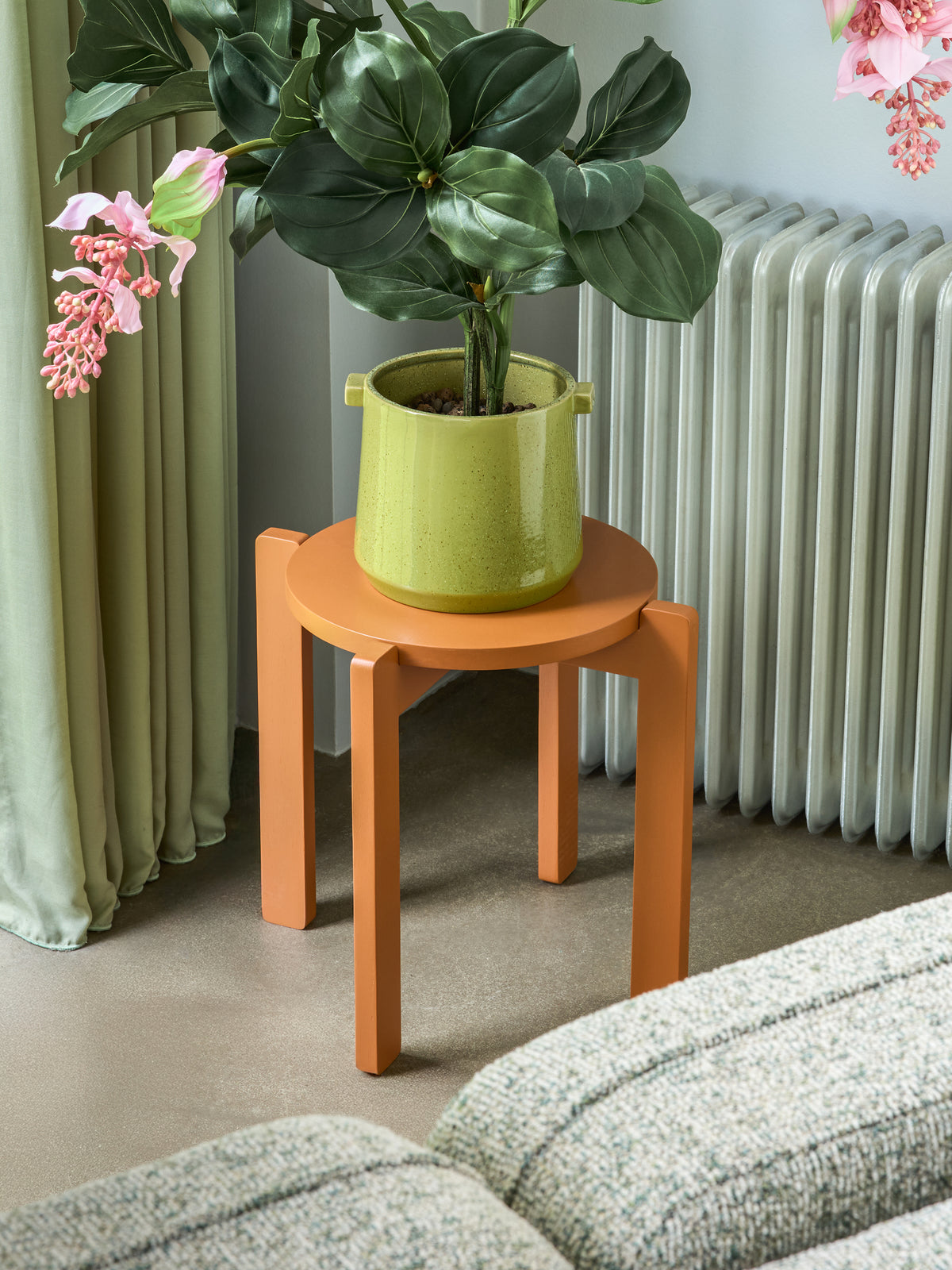 PolsterOase Möbel – Always Hocker orange – Ansicht 2