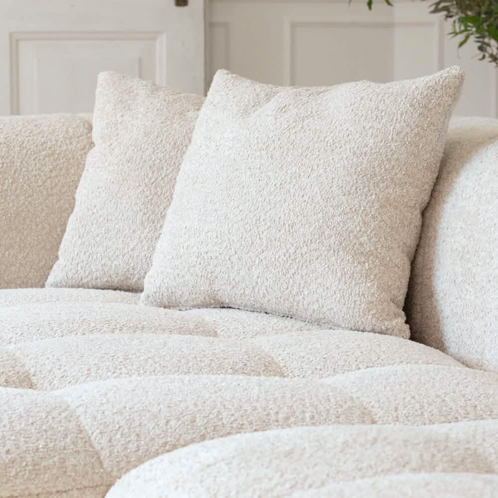 Bora Ecksofa (links) in Bouclé Grau, 304 cm Breite | PolsterOase