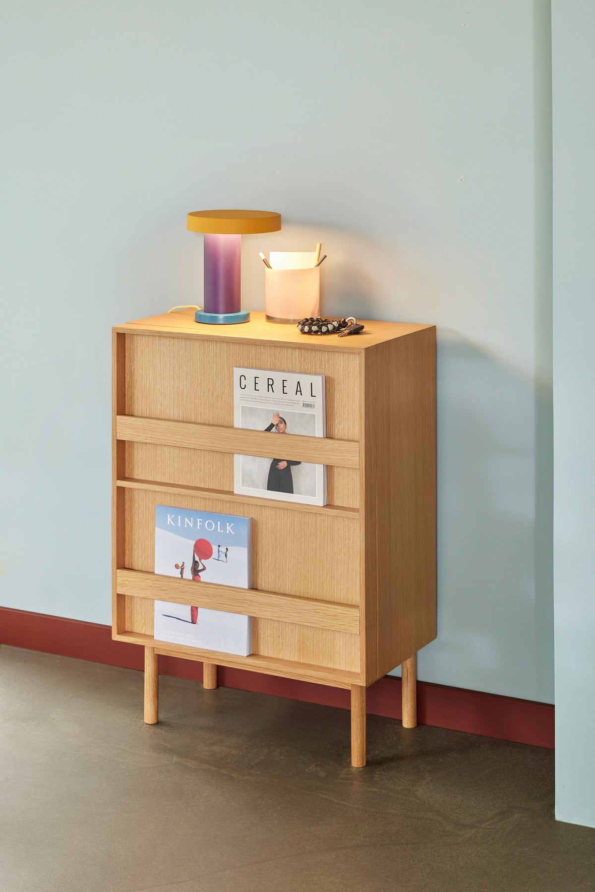 Magische Tischlampe lila/gelb