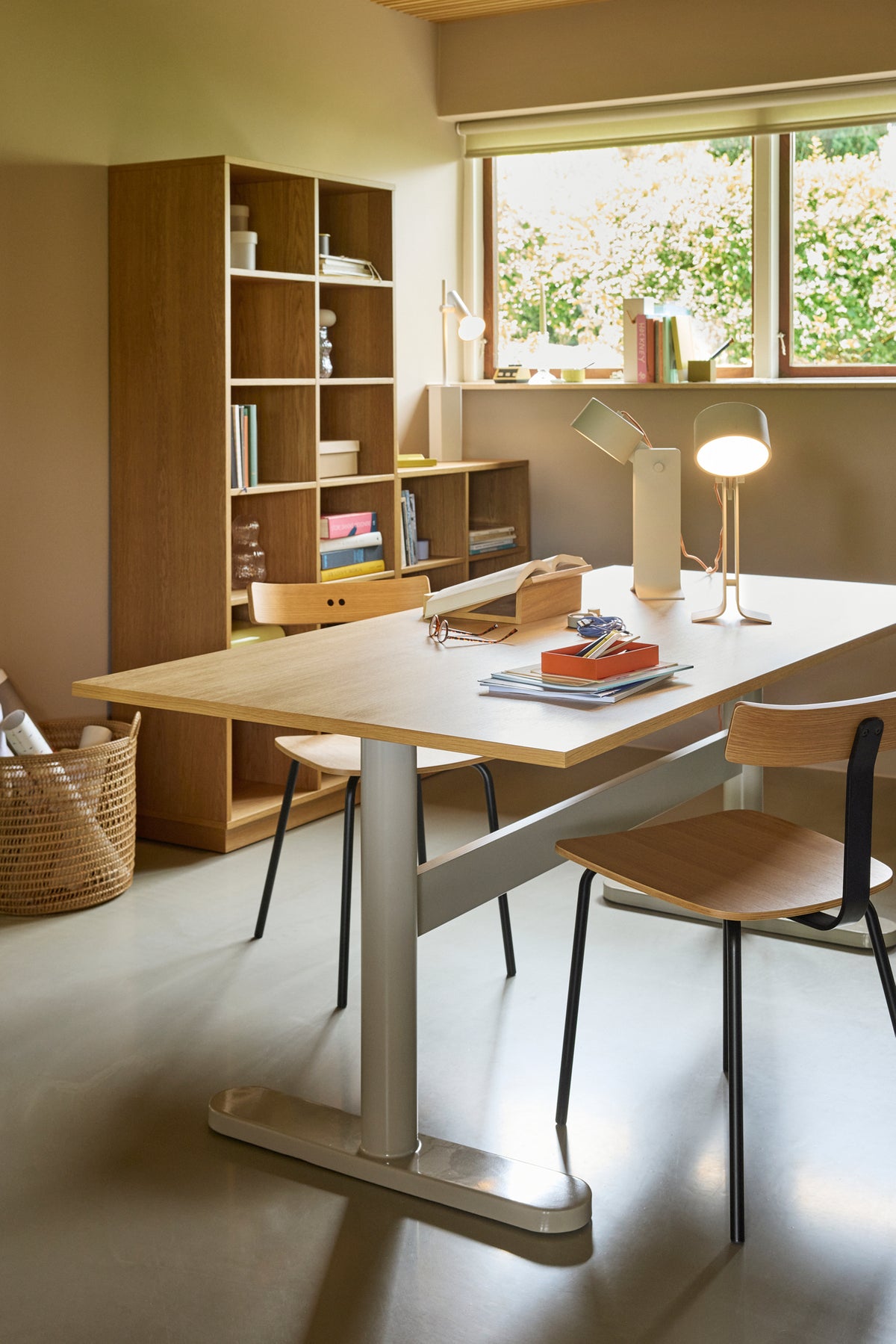Crea Tischlampe