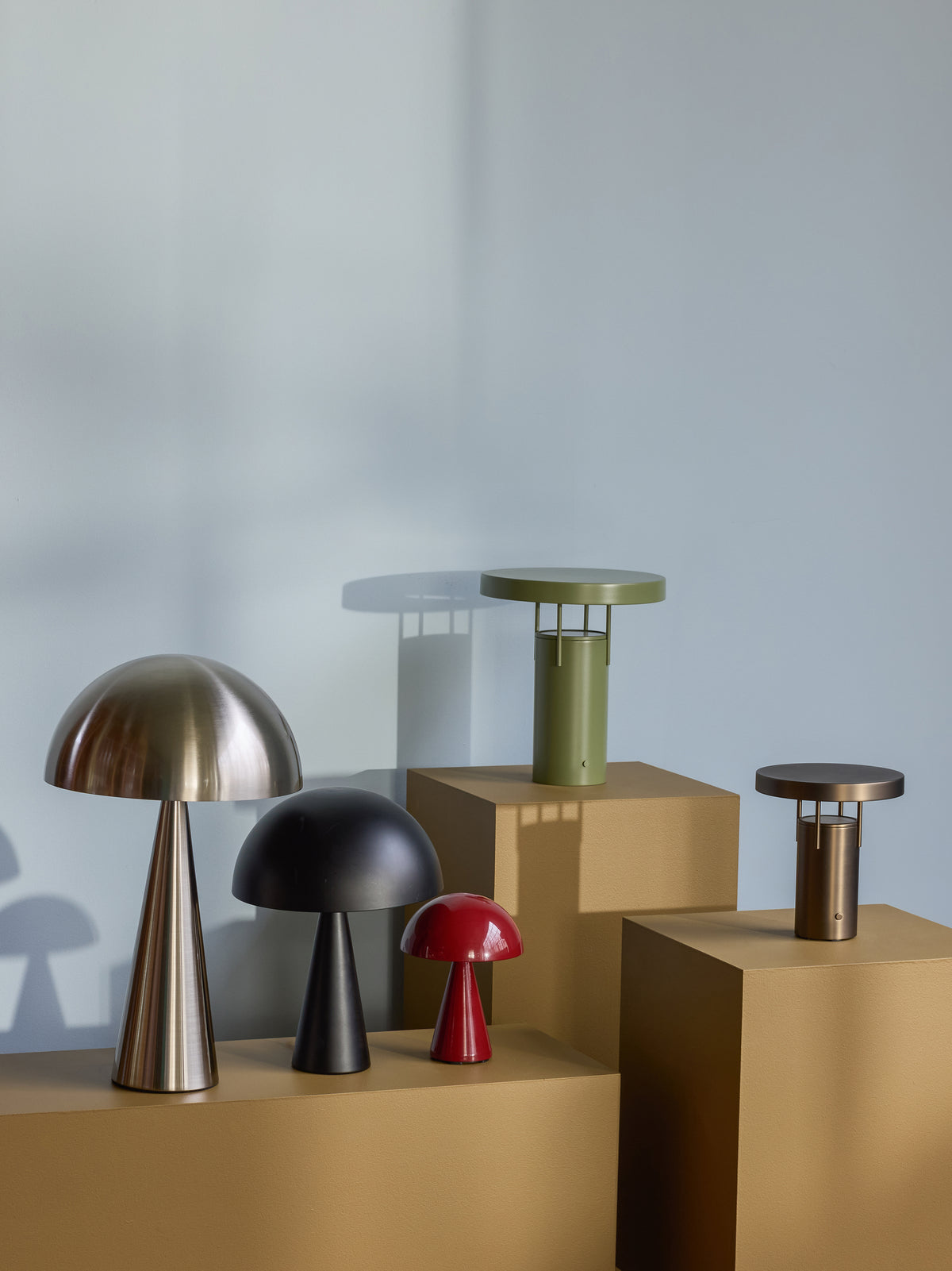 Mush Tischlampe, hoch, Nickel
