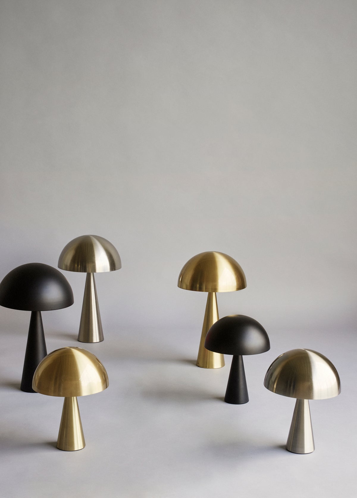 Mush Tischlampe, hoch, Nickel