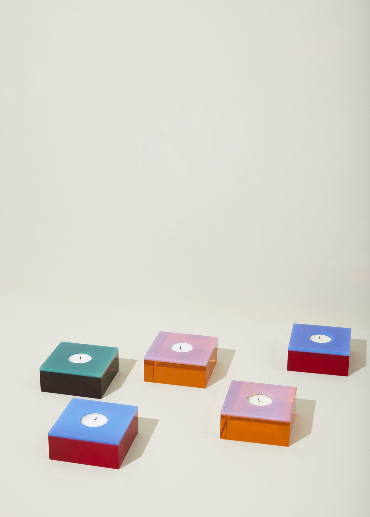Flux Kerzenhalter, Blau/Rot