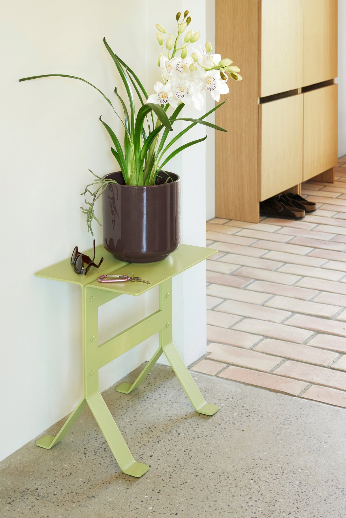PolsterOase Möbel – Fold Beistelltisch aus Stahl, Hellgrün – Ansicht 7