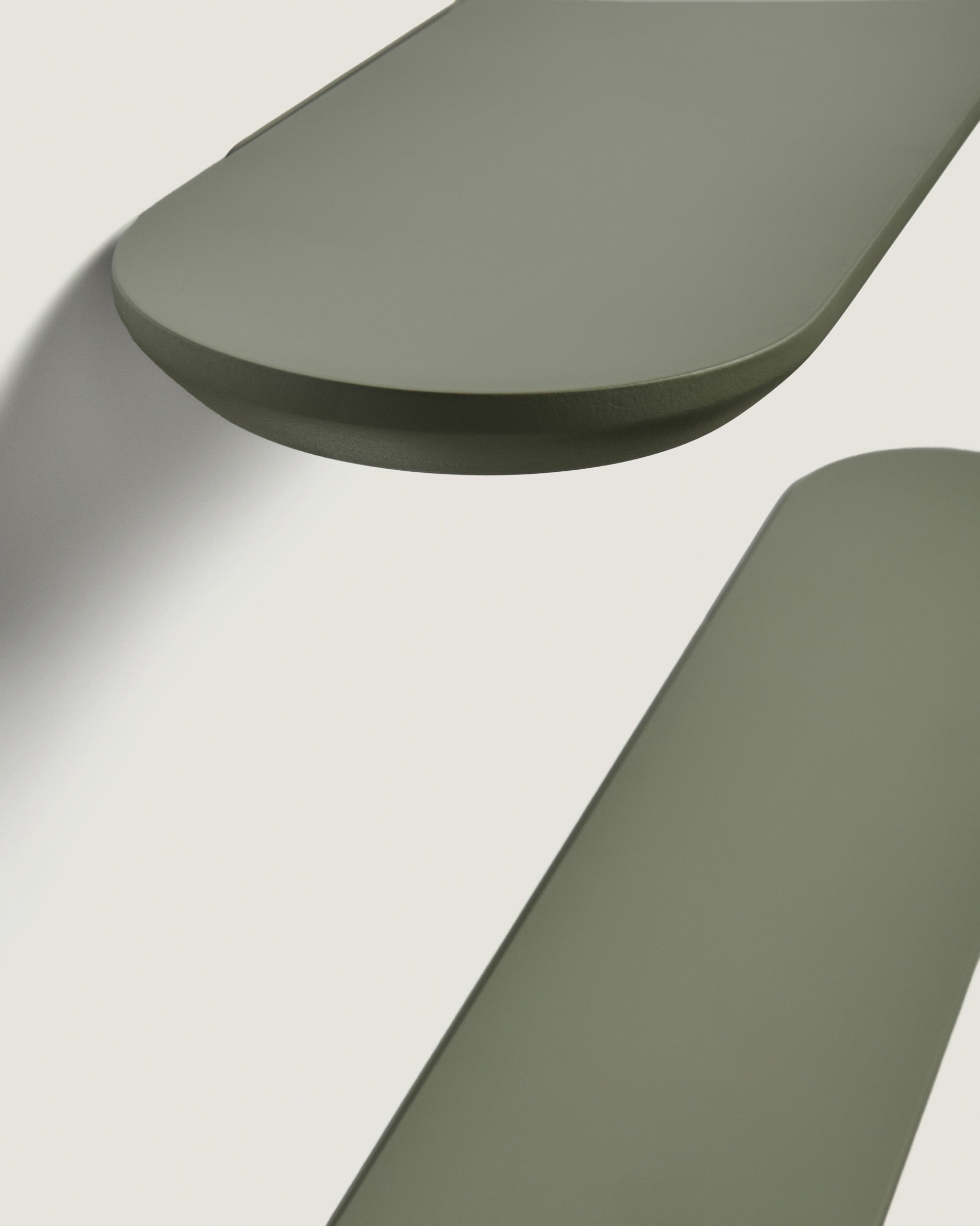 Arely Wandregal Set (2er) 35/55 cm – Modernes Design in Grün & Pflegeleicht