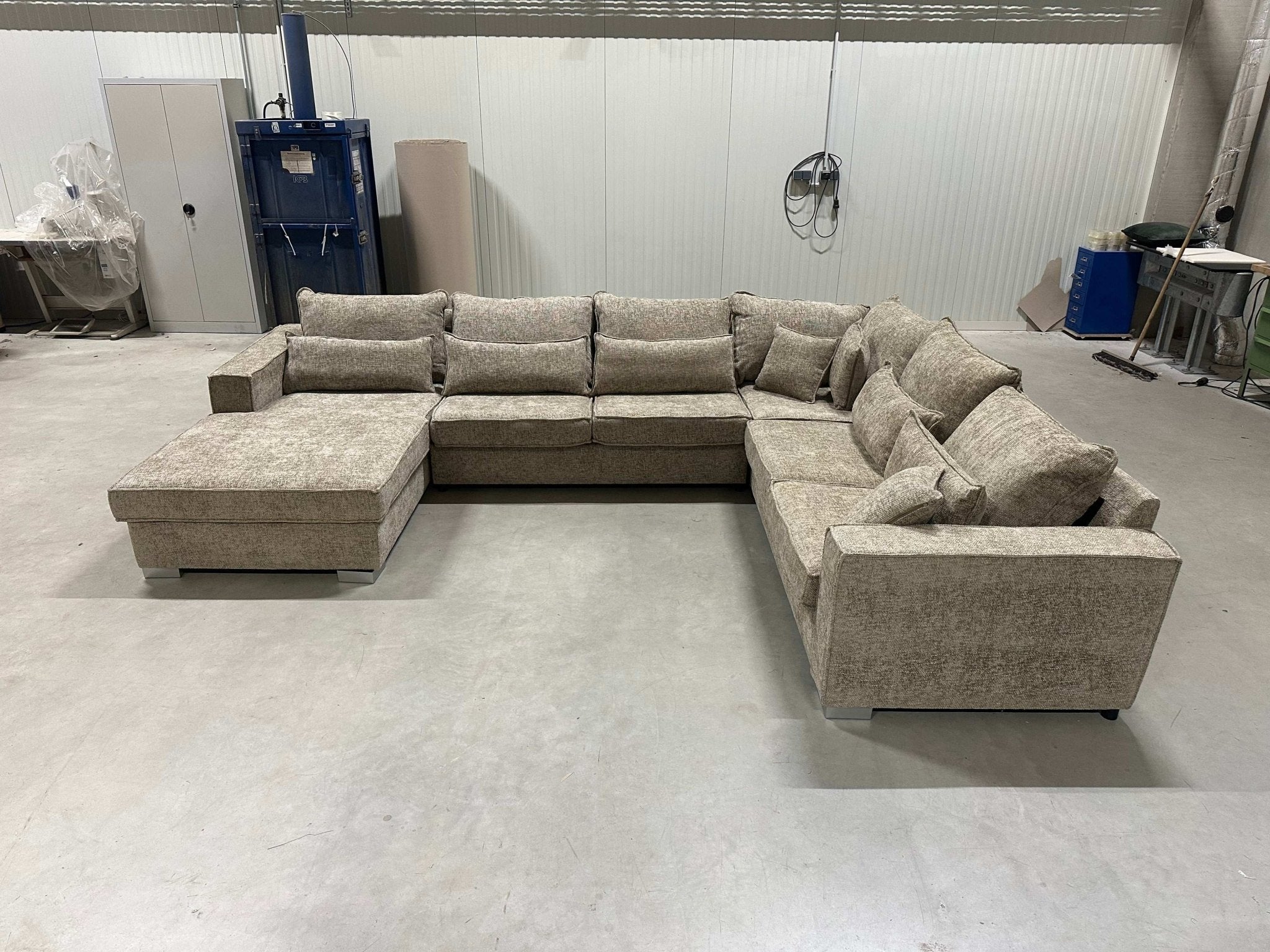 Wohnlandschaft in Webstoff - 370cm Breite | PolsterOase - POLSTEROASE