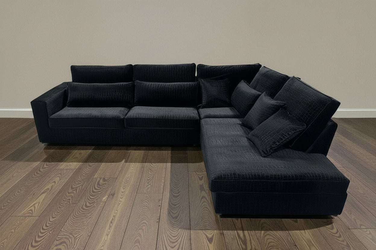 Ecksofa in Samt Kroko - Optik - 320cm Breite | PolsterOase - POLSTEROASE