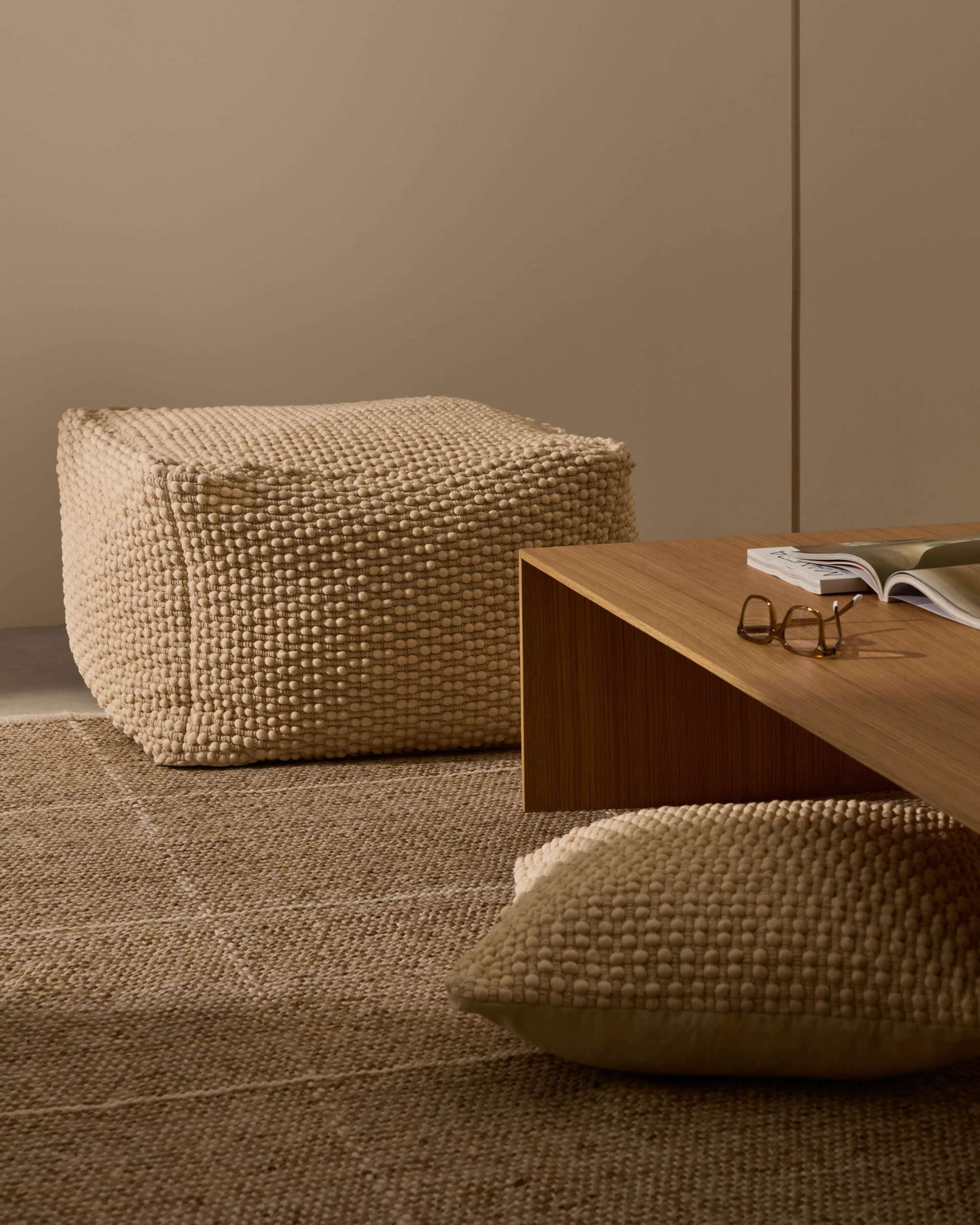 Mascarell Pouf 60x60 cm – Weicher Designer Sitzhocker aus Baumwolle in Weiß