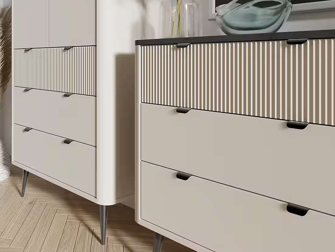 PolsterOase Schrank – Mavi 2 Türen – Design Schrank mit 4 Schubladen & geriffelter Front (Kaschmir/Graphit Marmor) – Ansicht 02
