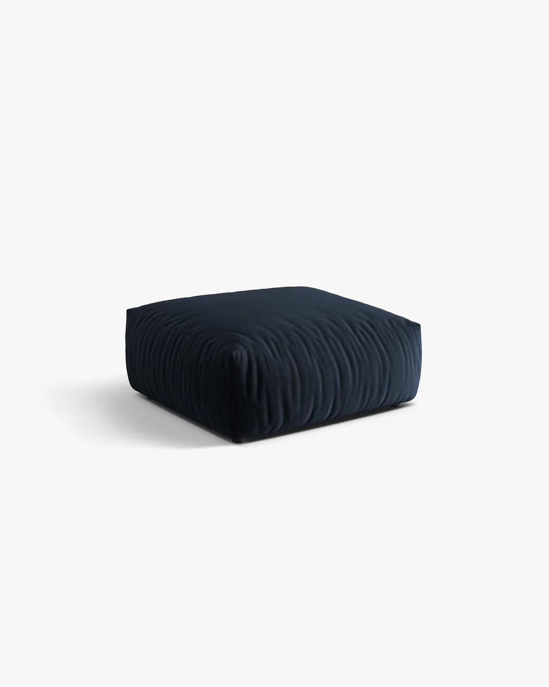 PolsterOase Sofa – BONO Pouf in Samt, 100 x 85 cm, Königsblau – Frontalansicht