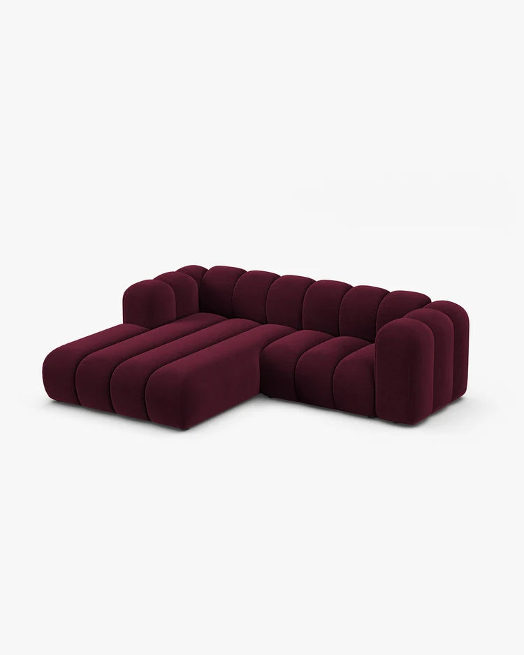 PolsterOase Sofa – Grandé Ecksofa 3-Sitzer in Samt, 230 cm Breite, Burgund, Links – Seitenansicht