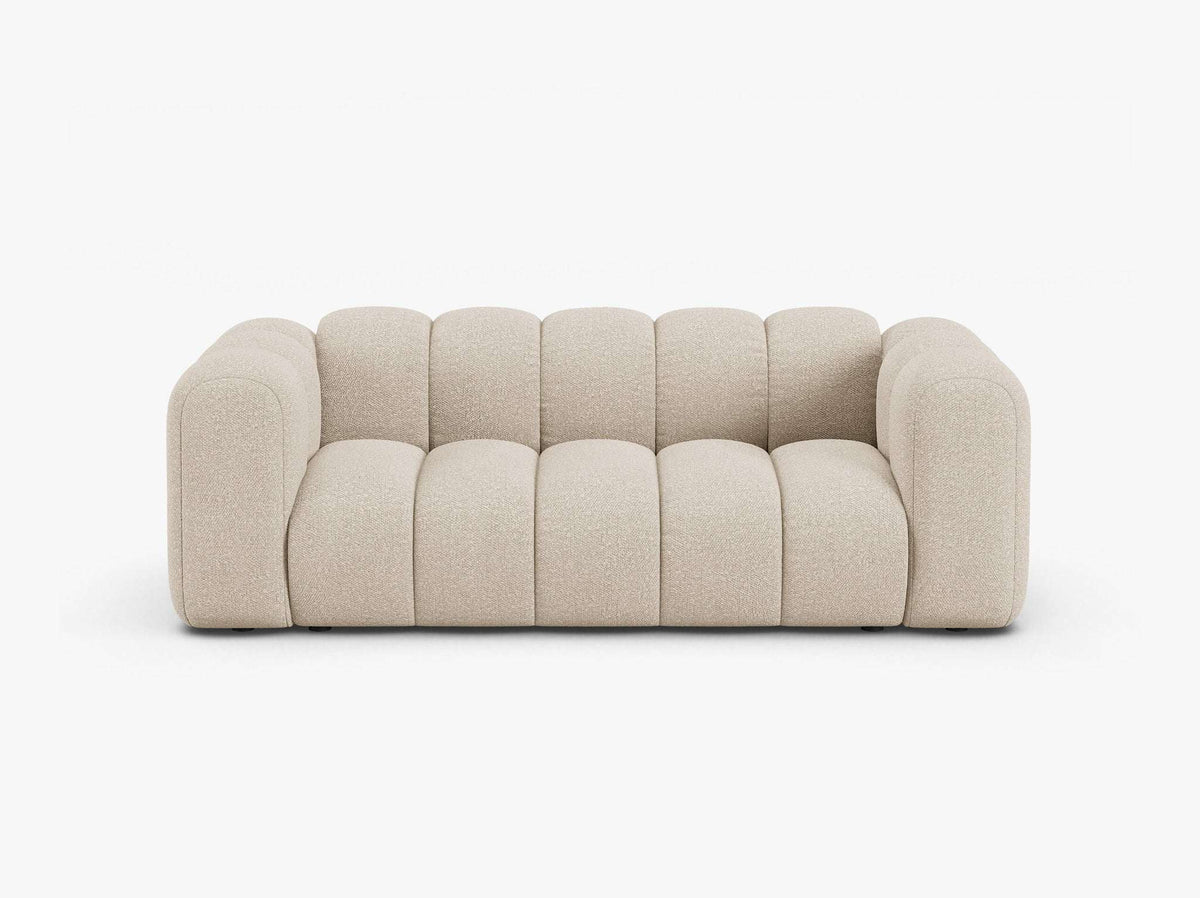 PolsterOase Sofa – Grandé Sofa 2-Sitzer in Bouclé, 200 cm Breite, Beige – Seitenansicht